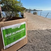 Caixa do da Campanha Doe Alimentos - Caminhão Cooperativo Sicredi União Metrpolitana